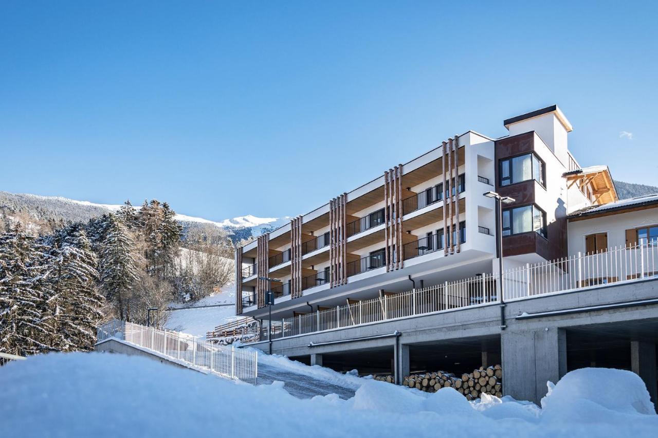 Hotel Torgglerhof Брессаноне Экстерьер фото