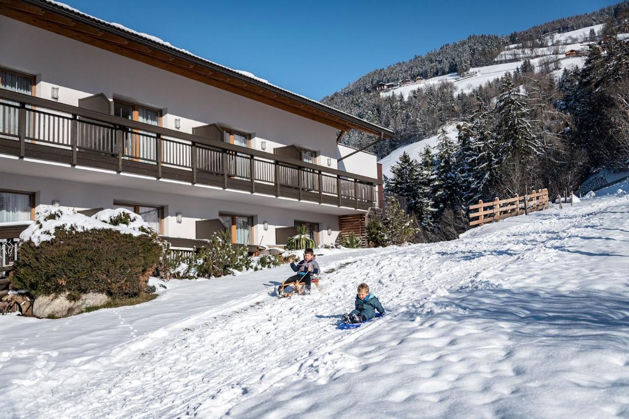 Hotel Torgglerhof Брессаноне Экстерьер фото