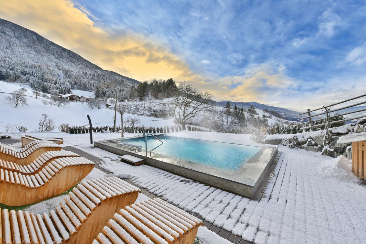 Hotel Torgglerhof Брессаноне Экстерьер фото