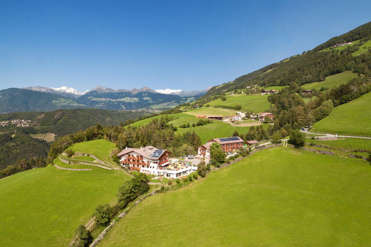 Hotel Torgglerhof Брессаноне Экстерьер фото